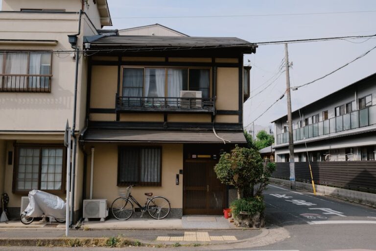 japanese neighborhood stories