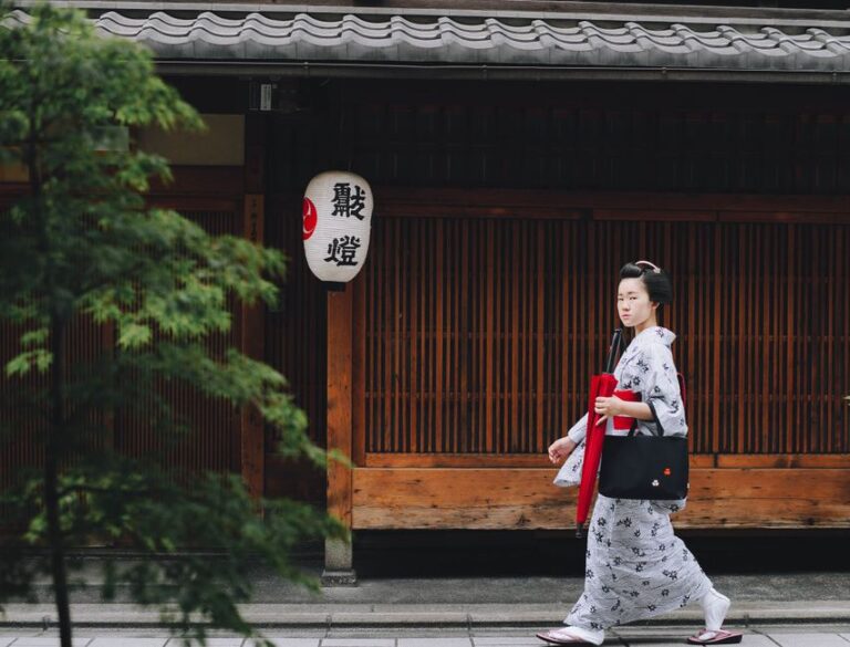 authentic japanese lifestyle