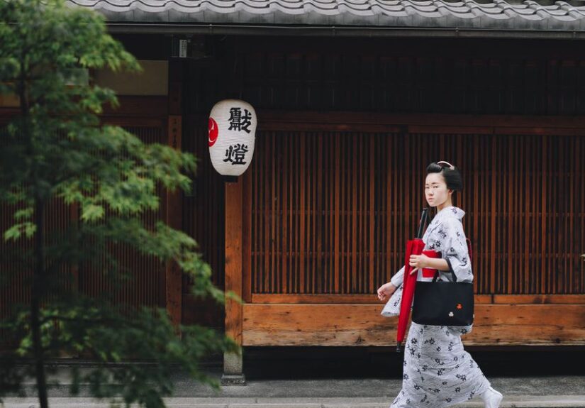 authentic japanese lifestyle