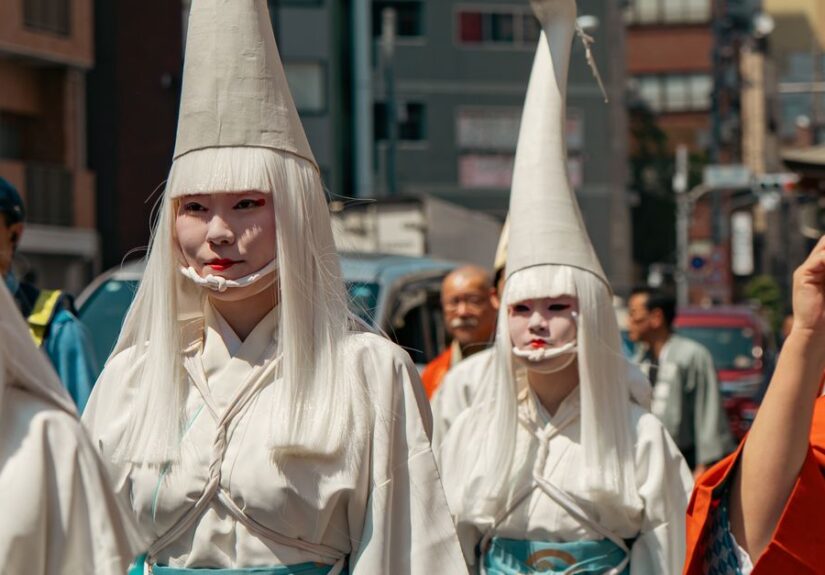 folk traditions of japan
