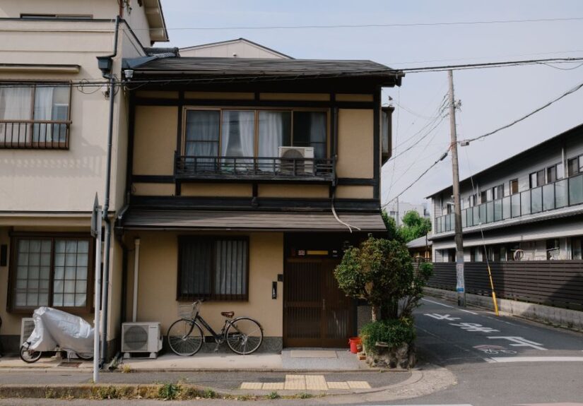 japanese neighborhood stories